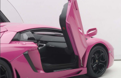 AUTOART - LAMBORGHINI - AVENTADOR LP700-4 2011