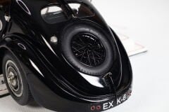 KUTUSUZ 1/18 CMC - BUGATTI - TYPE 57SC ATLANTIC ch.57.591 COUPE 1938