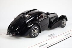 KUTUSUZ 1/18 CMC - BUGATTI - TYPE 57SC ATLANTIC ch.57.591 COUPE 1938