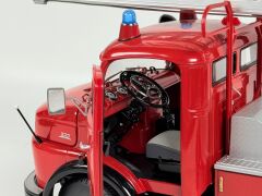 1/18 SCHUCO Mercedes-Benz L 322 ''Feuerwehr'' - 450015700