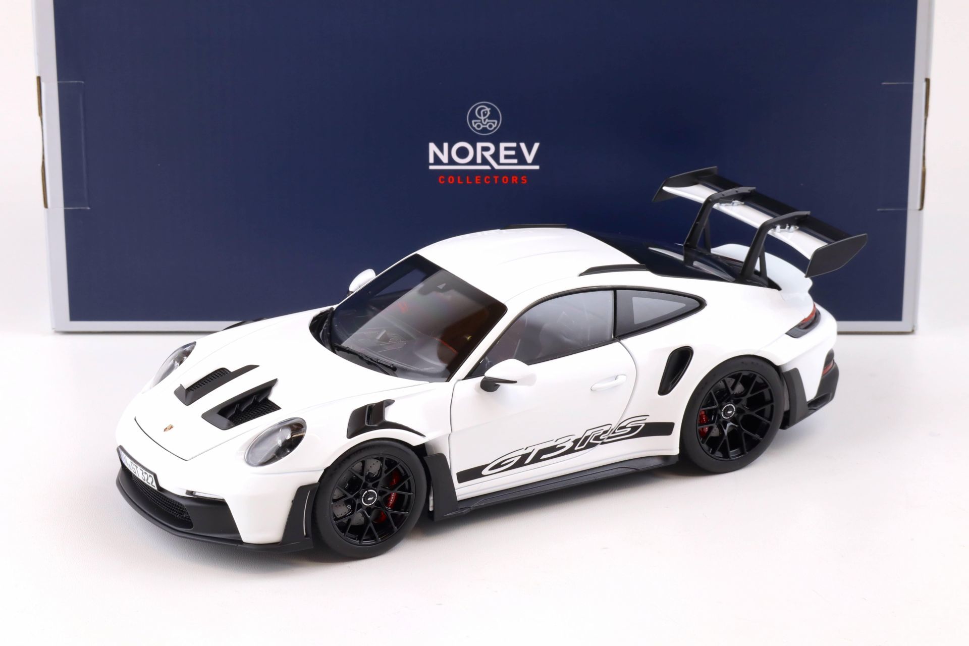 Porsche 911 GT3 RS 2022 White