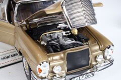 KUTUSUZ 1/18 NOREV - MERCEDES BENZ - S-CLASS 280SE CABRIOLET (W111) 1968
