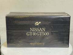 AUTOART - NISSAN - GT-R GT500 N 1 GRAN TURISMO 5 PLAY STATION VIDEO GAME 2010