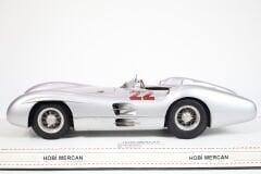 1/18 CMC - MERCEDES BENZ - F1 W196R STREAMLINERS N 22 GP FRANCE 1954 H.HERRMANN