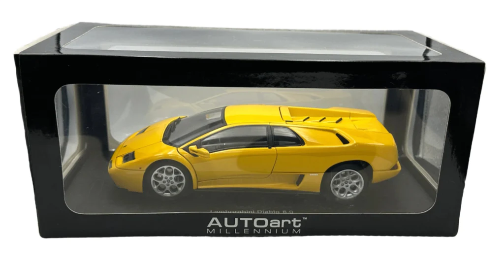 1/18 AUTOart Lamborghini Diablo 6.0 Yellow