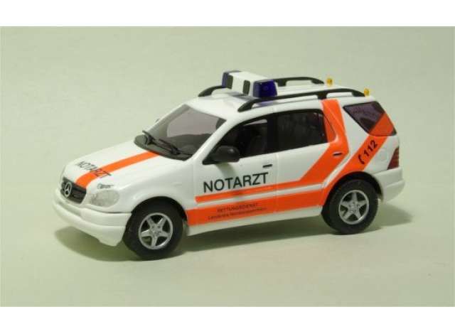 1/87 Mercedes Benz M-klasse *Notarzt Nordvorpommern*, white/red