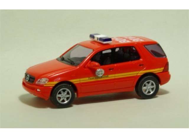 1/87 Mercedes Benz M-klasse *Feuerwehr Bocholt*, red