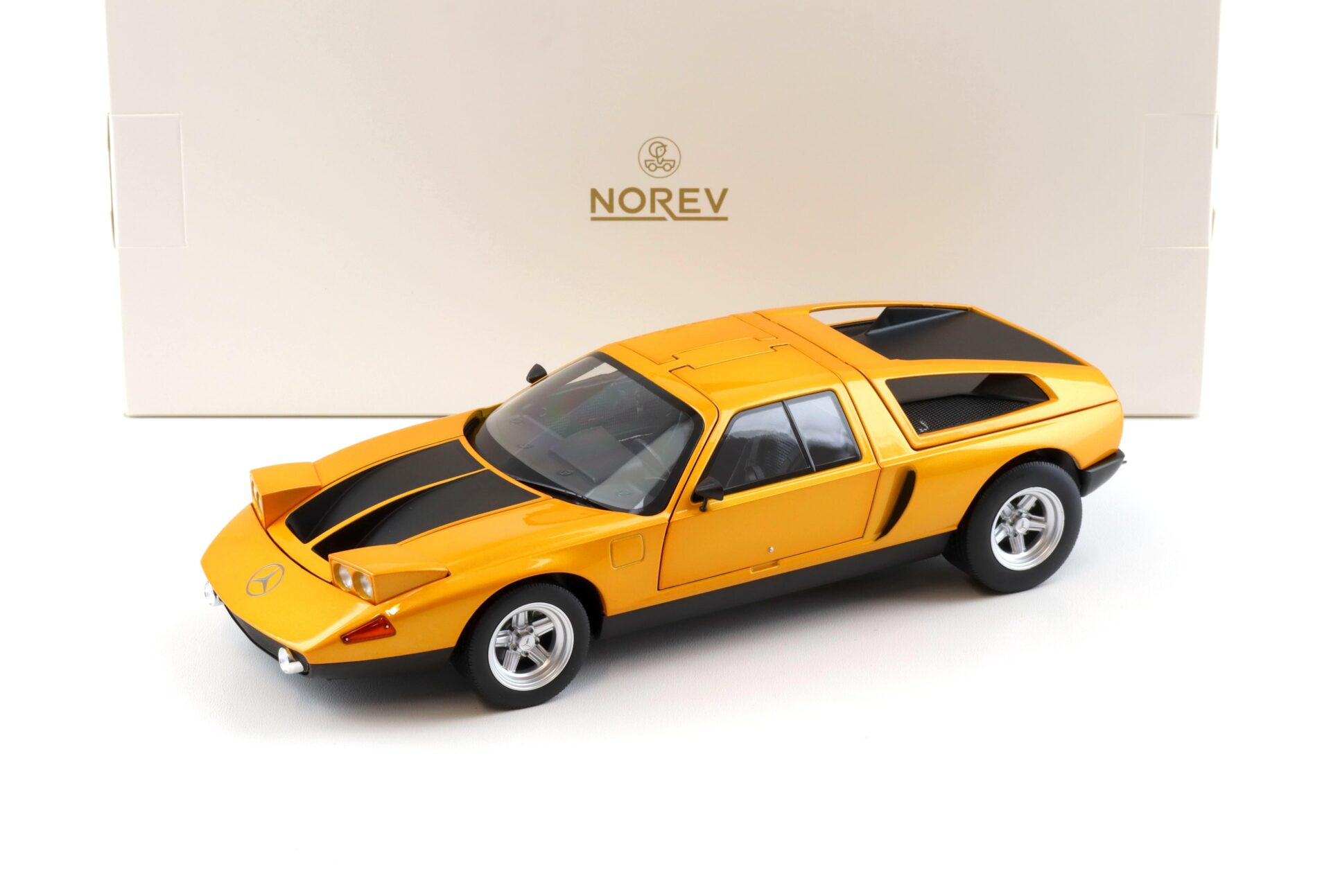 1/18 Norev Mercedes C111 / II Coupe 1970 white Autumn metallic - 183050