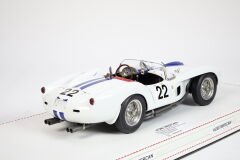 1/18 CMC - FERRARI - 250TR 3.0L V12 PONTOON FENDER TESTAROSSA SPIDER TEAM ED HUGUS N 22 24h LE MANS 1958 ED HUGUS - RAY ERNIE ERICKSON
