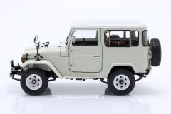 KYOSHO - TOYOTA - FJ40 LAND CRUISER 1980