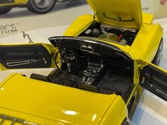 AUTOART - CHEVROLET - CORVETTE SPIDER 1969