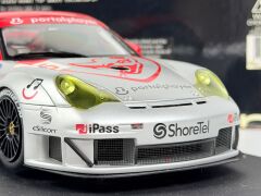 1/18 AUTOart Porsche 911 (996) GT3 RSR #45 ALMS GT2 - 80673