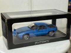 AUTOART - PORSCHE - 928 1977