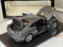 AUTOART - NISSAN - GT-R (R35) 2007
