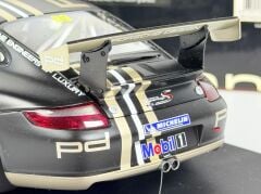 1/18 AUTOart Porsche 911 997 GT3 VIP Cup 2007 #89 - 80781