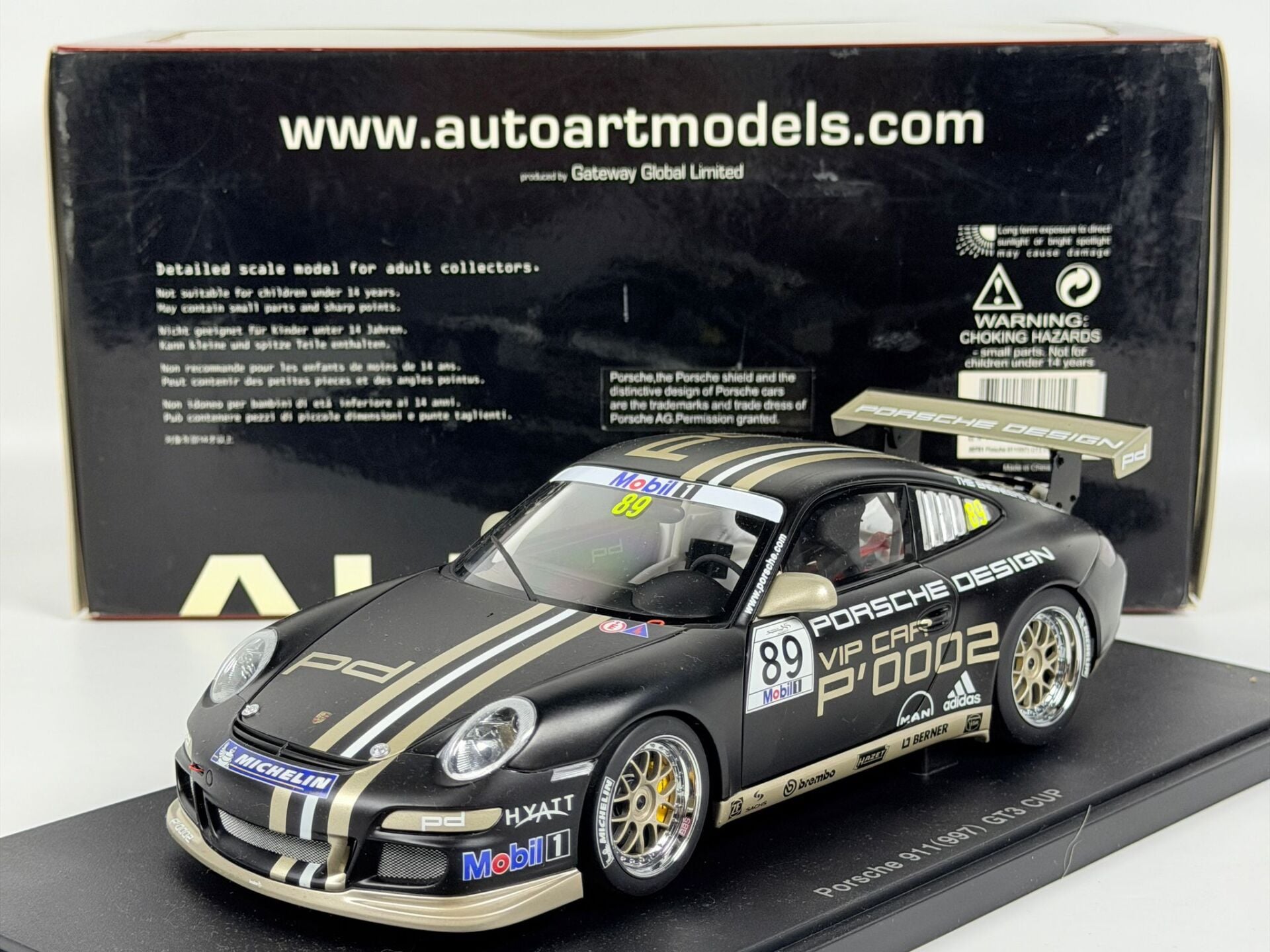 1/18 AUTOart Porsche 911 997 GT3 VIP Cup 2007 #89 - 80781