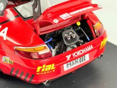 1/18 AUTOart Porsche 911 996 GT3 RSR 2005 Yokohama Nurburgring #136 - 80571