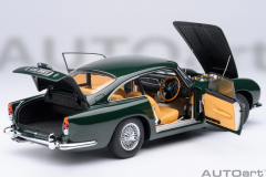 Ön Sipariş - 1/18 AUTOart Aston Martin DB5 (British Racing Green)