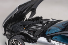 Ön Sipariş - 1/18 AUTOart Aston Martin DBS Superleggera (Lightning Silver)