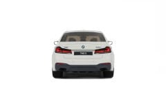 GT-SPIRIT - BMW - 5-SERIES 545e xDRIVE M-SPORT (F90) 2023