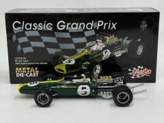 1/18 QUARTZO LOTUS 49 #5 JIM CLARK 1967 DUTCH GP WINNER LTD EDITION - 18203