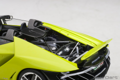 Ön Sipariş - 1/18 AUTOart Lamborghini Centenario Roadster (Verde Scandal) - 79118