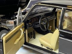 AUTOART - BMW - 2002L