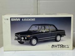 AUTOART - BMW - 2002L