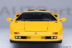 Ön Sipariş - 1/18 AUTOart Lamborghini Diablo SE JOTA (Superfly Yellow)