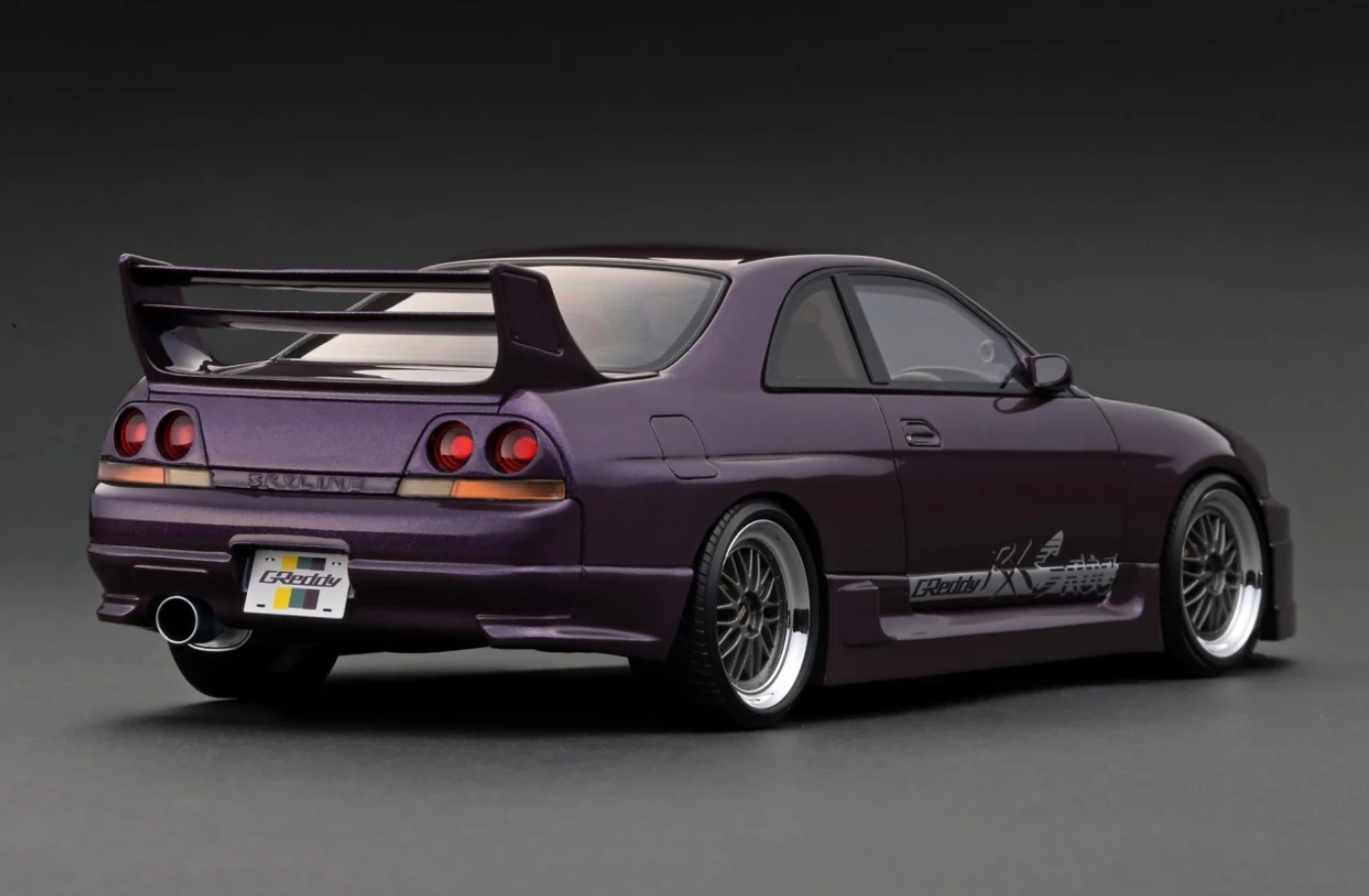 IGNITION MODELS - NISSAN SKYLINE R33 GREDDY GT-R (BCNR33)