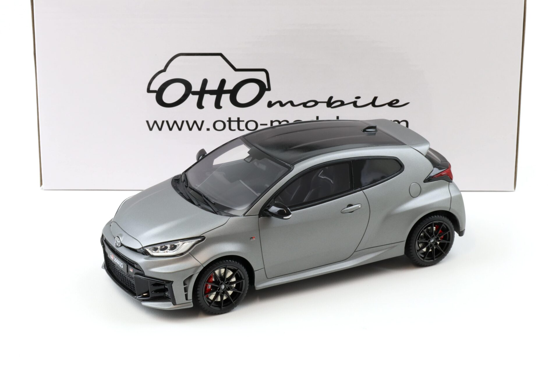 1/18 OTTO Toyota Yaris GR Precious metallic 2024 - OT1127