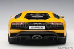 AUTOART LAMBORGHINI AVENTADOR S 2017