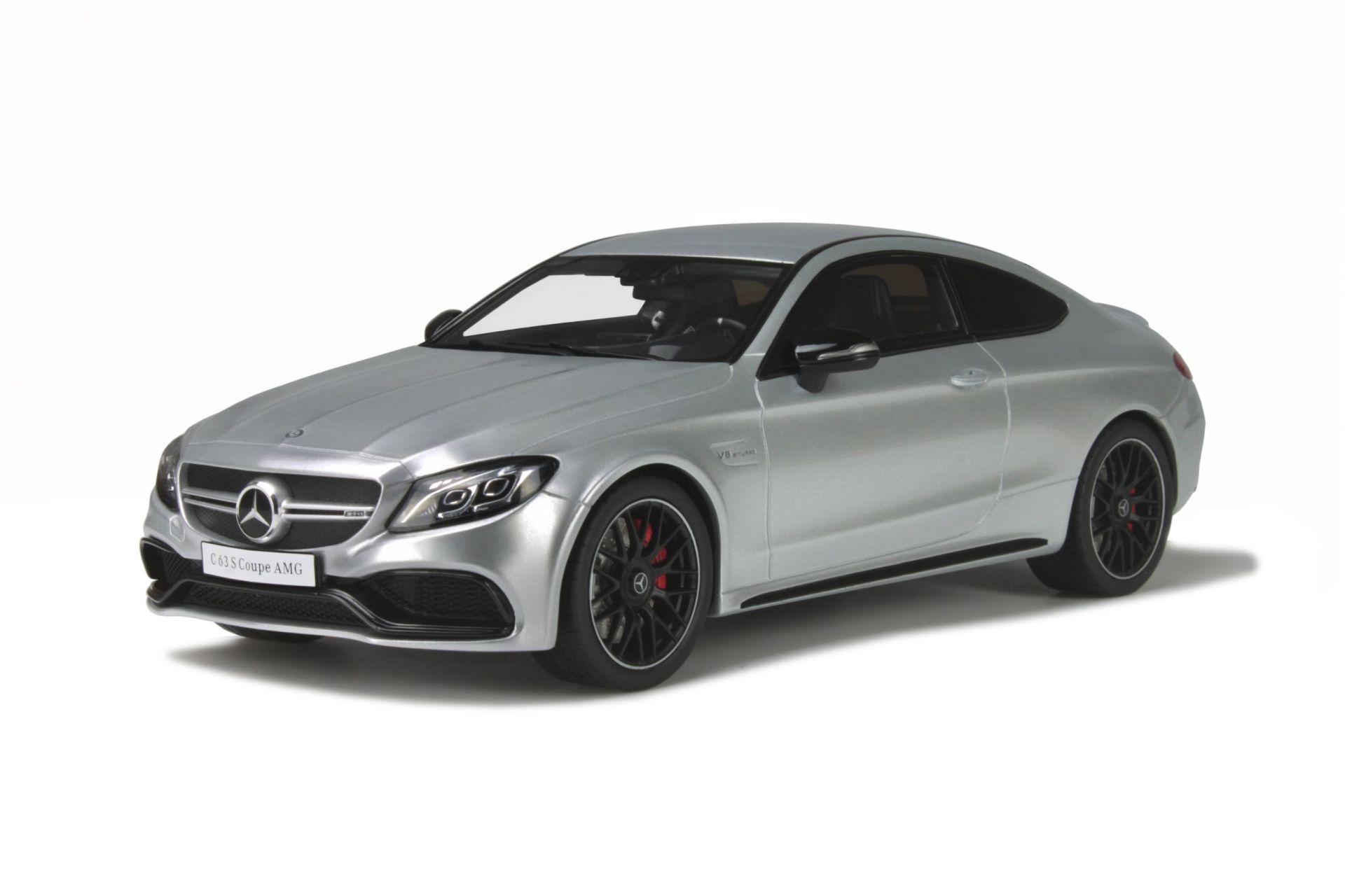 GT-SPIRIT - MERCEDES BENZ - C-CLASS C63 S AMG COUPE (C205) 2015