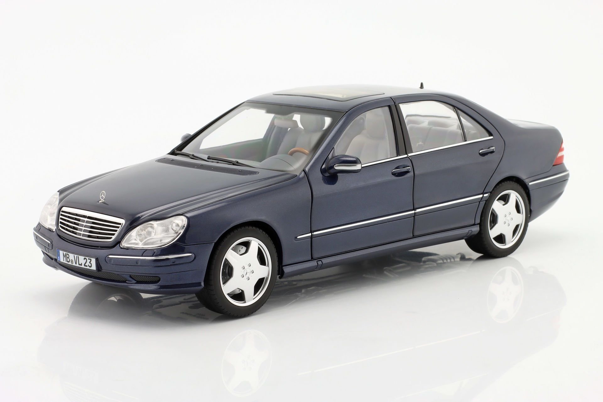 NOREV - MERCEDES BENZ - S-CLASS S55 AMG 2000
