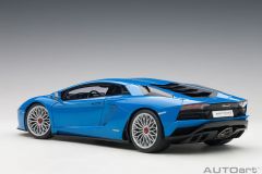 AUTOART LAMBORGHINI AVENTADOR S 2017