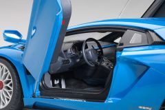 AUTOART LAMBORGHINI AVENTADOR S 2017