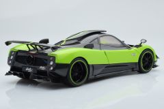 Almost Real 1:18 Pagani Zonda Cinque Coupé year 2009