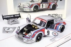 1/18 AUTOART - PORSCHE - 911 930 CARRERA RSR TURBO 2.1 TEAM MARTINI & ROSSI RACING N 9 2nd 6h WATKINS GLEN 1974 G.V.LENNEP - H.MULLER