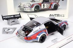 1/18 AUTOART - PORSCHE - 911 930 CARRERA RSR TURBO 2.1 TEAM MARTINI & ROSSI RACING N 9 2nd 6h WATKINS GLEN 1974 G.V.LENNEP - H.MULLER
