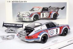 1/18 AUTOART - PORSCHE - 911 930 CARRERA RSR TURBO 2.1 TEAM MARTINI & ROSSI RACING N 9 2nd 6h WATKINS GLEN 1974 G.V.LENNEP - H.MULLER
