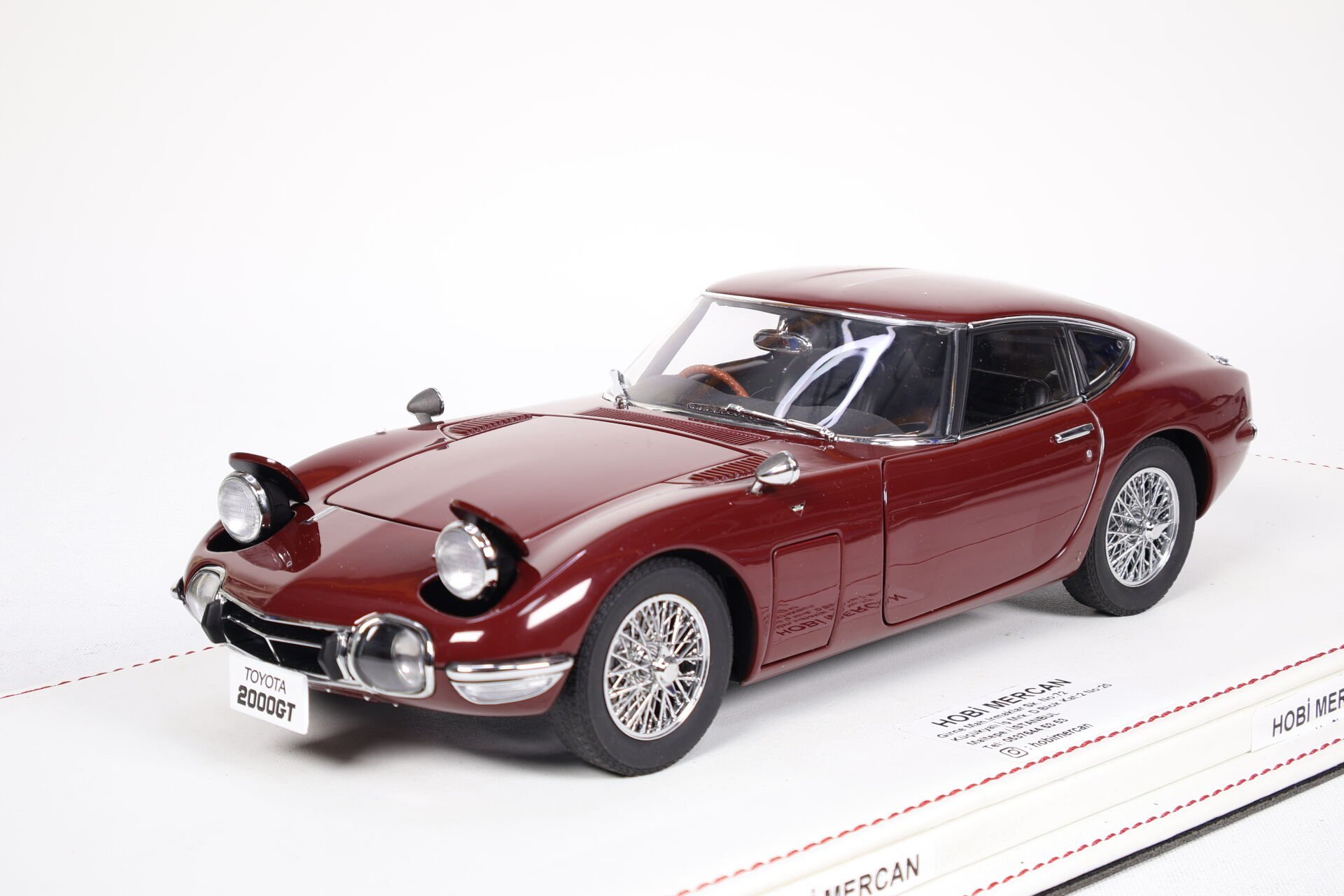 1/18 AUTOART - TOYOTA 2000 GT COUPE 1967