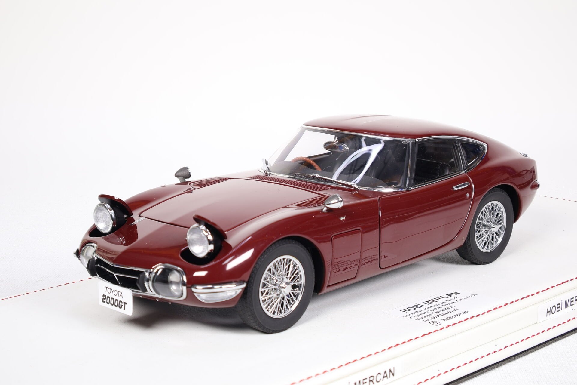 1/18 AUTOART - TOYOTA 2000 GT COUPE 1967