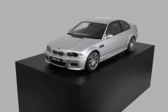 1/8 GT-SPIRIT - BMW - 3-SERIES M3 (E46) COUPE 2003 - CON VETRINA WITH SHOWCASE - GTS801501