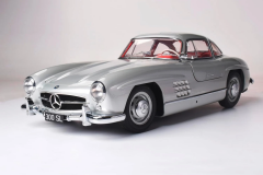 Ön Sipariş - 1/8 IXO Mercedes Benz 300 SL Gullwing W198 1955 Kit silver - 20010112