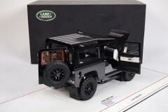 1/18 KYOSHO - LAND ROVER - LAND NEW DEFENDER 90 AUTOBIOGRAPHY 2007
