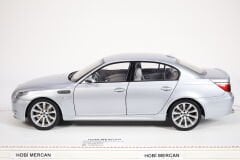 KYOSHO - BMW - 5-SERIES M5 (E60)