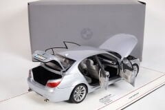 KYOSHO - BMW - 5-SERIES M5 (E60)