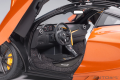 Ön Sipariş - 1/18 AUTOart McLaren 720S (Azores Orange)