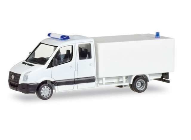 Volkswagen Crafter with Kofferaufbau plastic minikit, white