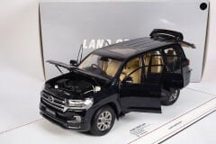 1/18 NZG - TOYOTA - LAND CRUISER 2020